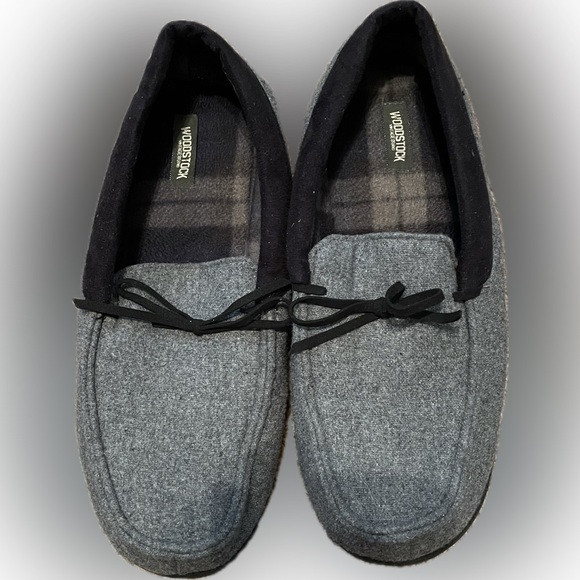 WOODSTOCK VINTAGE BRAND Men’s Memory Foam Grey Black House Slippers - Picture 1 of 7